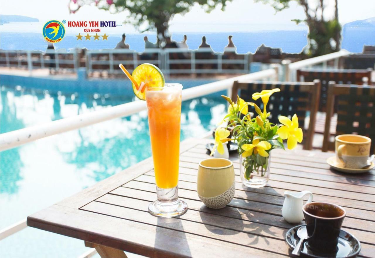 Hoang Yen Hotel Куинён Экстерьер фото