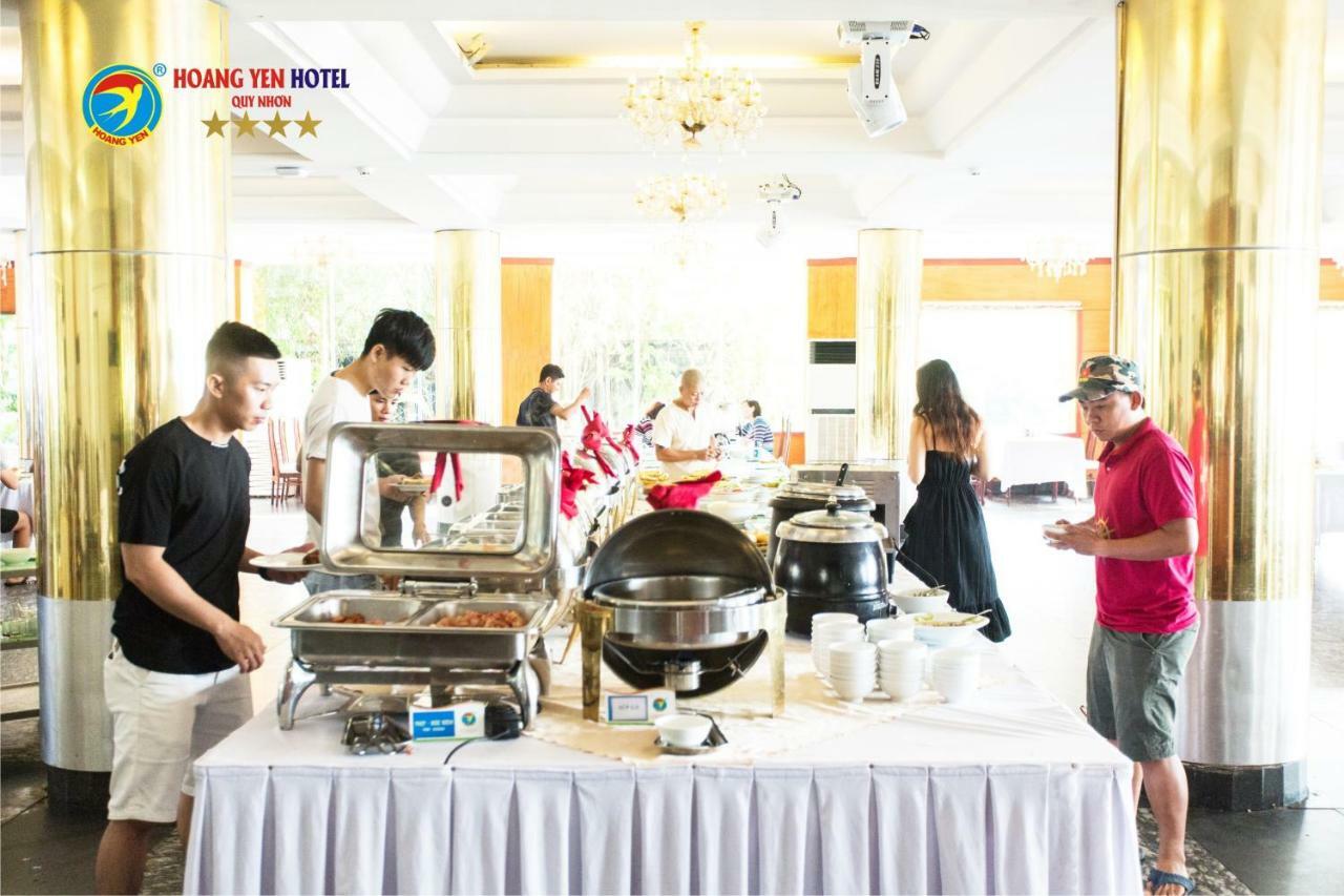 Hoang Yen Hotel Куинён Экстерьер фото