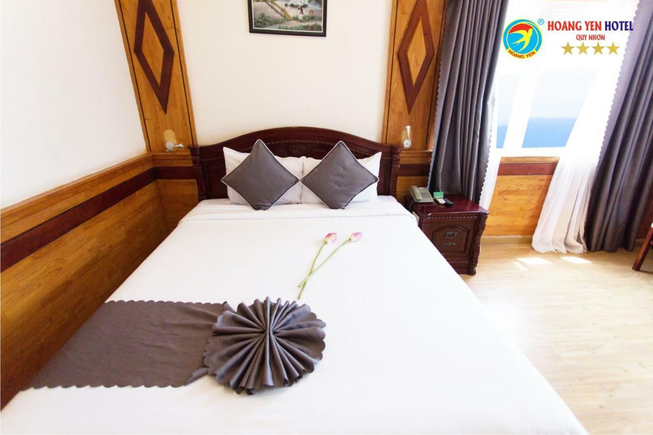 Hoang Yen Hotel Куинён Экстерьер фото